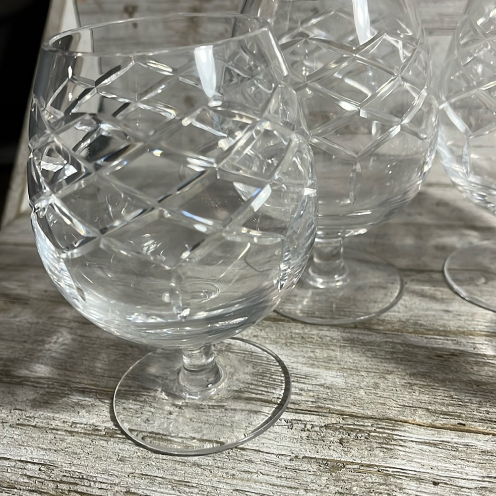 4 signed  
Brandy sniffers